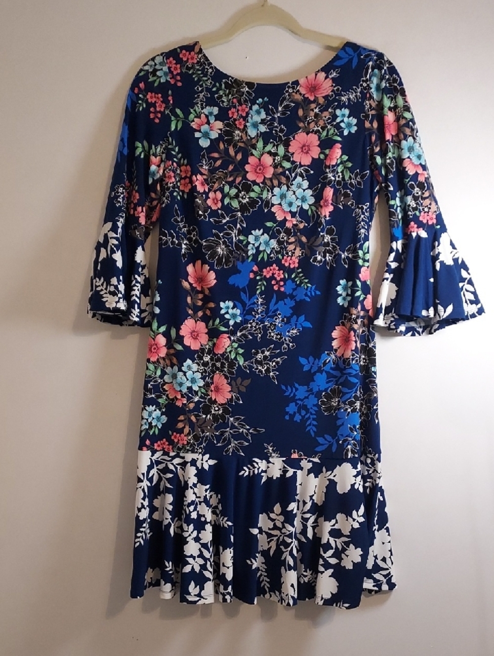 Eliza J  Floral Dress (SIZE 6)